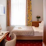 Inselhotel Cornelius 3*