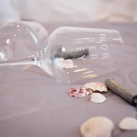 Inselhotel Cornelius 3*