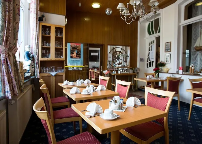 Inselhotel Cornelius 3*