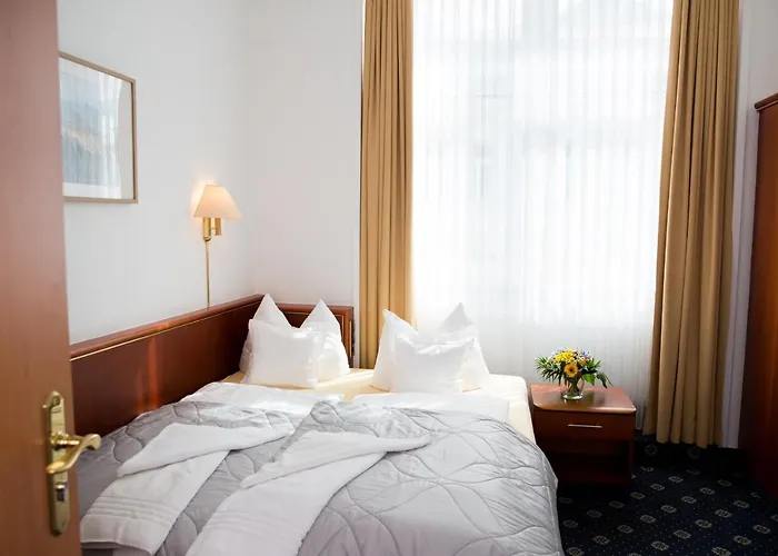 Inselhotel Cornelius Frühstückspension